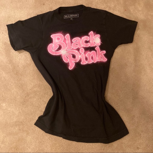 Hot Topic BLACKPINK Tee - Picture 4 of 5